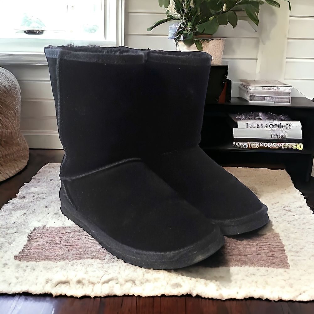 Ugg Classic Short Boot US Sz 7 Black Suede Wool Sheepskin Y2K Bootie Womens - Picture 3 of 16
